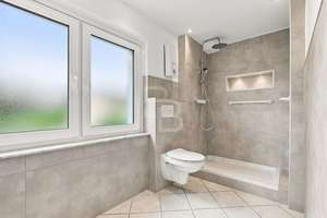 Helle & modernisierte Wohnung in ruhiger Lage!