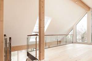 Elegante Dachgeschosswohnung mit ca. 114 m² Wohnfläche und traumhaftem Blick auf die Würm – Die vollständige Adresse der Immobilie erhältst du vom Anbieter., 80999 Untermenzing, München – Vorschaubild 7
