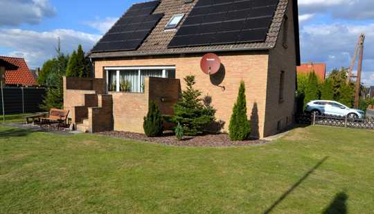 Bild von Gemütliches Einfamilienhaus in Sülfeld - Photovoltaikanlage als Einnahmequelle