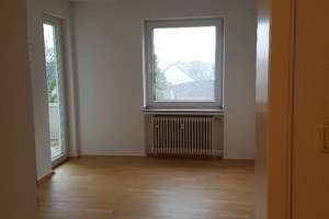 Helle 4-Zimmer-Wohnung inkl. Balkon im 3.OG am Marschiertor / HBF! Garage! – Wallstrasse 15-17, 52064 Marschiertor, Aachen – Vorschaubild 12