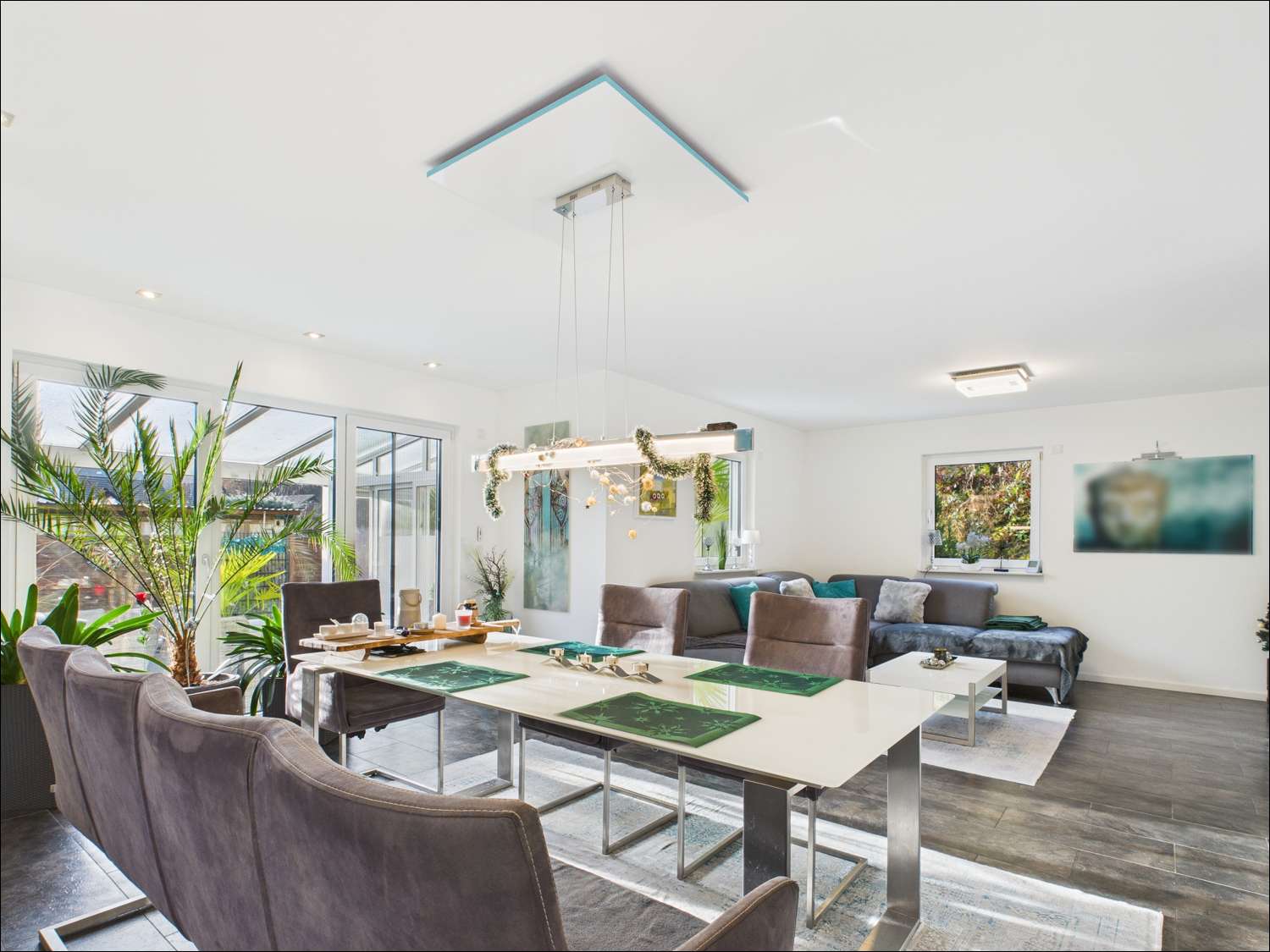 Immobilie in Johannesberg - Elegantes Niedrigenergiehaus mit durchdachtem Wohnkonzept! - Bild 0