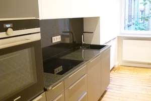INNER-CITY: Innenstadt-Altbauwohnung mit hochwertiger Einbauküche für "MAX. 2-3 PERSONEN" – Luisenstraße 17, 65185 Mitte, Wiesbaden – Vorschaubild 6