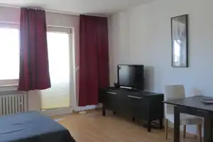 Property thumbnail 3