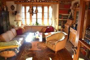 Exklusives ZWEI/MEHRPARTEIENHAUS  im Landhausstil: moderne Technik, einzigartiges Anwesen – Die vollständige Adresse der Immobilie erhältst du vom Anbieter., 94089 Neureichenau – Vorschaubild 1