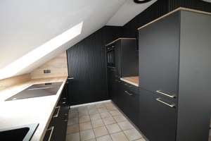 Sofort frei ! Helle, freundliche voll möblierte 2,5 Zimmer Wohnung mit Balkon, Ulm-Söflingen – Blaubeurerstraße 213, 89081 Söflingen, Ulm – Vorschaubild 8