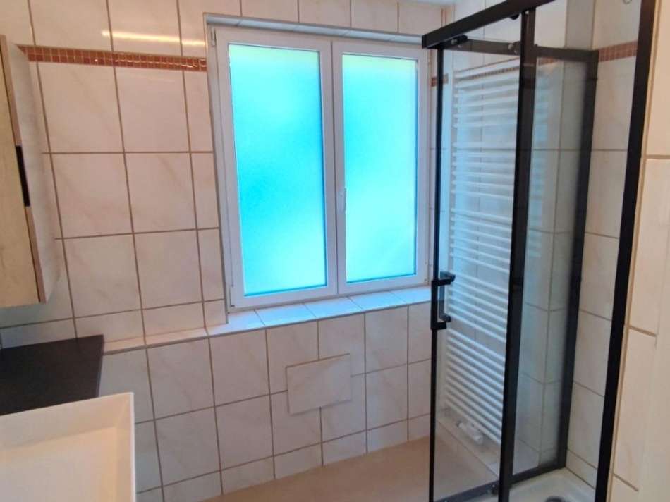 Bad 2 mit Dusche