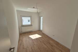 Modernes Einfamilienhaus mit Garten & Wärmepumpe - Energieeffizient und voll saniert in ruhiger Lage – Weserstraße 5, 61206 Wöllstadt – Vorschaubild 5