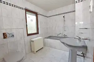 DIREKT VOM EIGENTÜMER / OHNE PROVISION: Einfamilienhaus mit Potential auf tollem Grundstück! – Bublitzer Straße 14, 22147 Hamburg – Vorschaubild 15