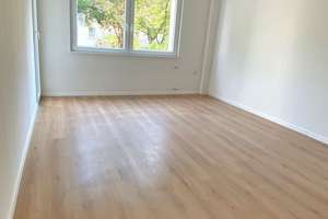 Traumhafte sanierte 3,5 Zimmerwohnung mit Balkon und Garten – Die vollständige Adresse der Immobilie erhältst du vom Anbieter., 46119 Klosterhardt-Nord, Oberhausen – Vorschaubild 9