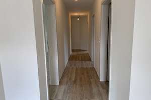 Stapel: Moderne Neubau-Erdgeschosswohnung mit Sonnenterrasse im Effizienzhaus A+ – Die vollständige Adresse der Immobilie erhältst du vom Anbieter., 25879 Süderstapel – Vorschaubild 4