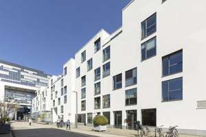 Möblierte 2-Zimmer-Maisonette-Wohnung mit Einbauküche, Balkon und Rheinblick – Anna-Schneider-Steig 9, 50678 Altstadt/Süd, Köln – Vorschaubild 13
