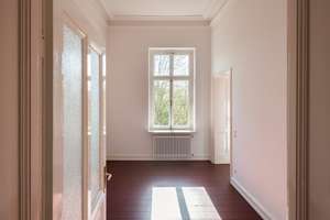 Elegante Wohnung in stilvollem Gründerzeithaus an der Poppelsdorfer Allee – Die vollständige Adresse der Immobilie erhältst du vom Anbieter., 53115 Weststadt, Bonn – Vorschaubild 11