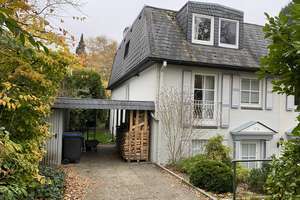Doppelhaushälfte, großzügig, sonnig mit Kamin und Carport in Hamburg Volksdorf zu Verkaufen! – Die vollständige Adresse der Immobilie erhältst du vom Anbieter., 22359 Volksdorf, Hamburg – Vorschaubild 4