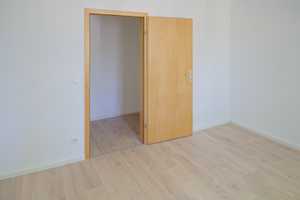 Schöne helle 2 ZKB-Wohnung mit Balkon und großer Wohnküche – Markgrafenstr. 66, 47166 Duisburg – Vorschaubild 7