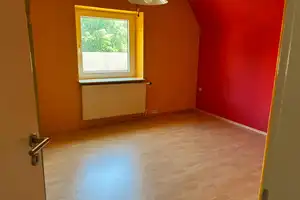 RESERVIERT Zentrumsnahes Einfamilienhaus in Sackgassen-Spielstraße – Heidekreis – Vorschaubild 4