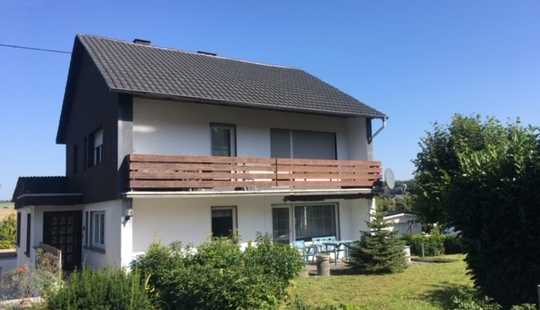 Bild von Taunusstein-Wehen: 1 - 2 Familienhaus mit über 230 m² Wohn,- Nutzfläche und 1000 m² Grundstück