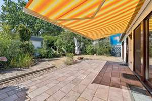 Wohnen auf einer Ebene: Gepflegter Bungalow mit Vollkeller, Garage und sonnigem Garten – Die vollständige Adresse der Immobilie erhältst du vom Anbieter., 46286 Dorsten – Vorschaubild 2
