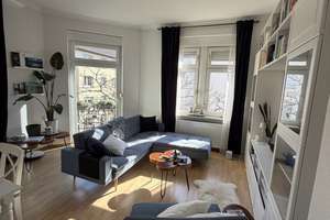 Helle und geräumige Altbauwohnung in der Schwetzinger Vorstadt  – Die vollständige Adresse der Immobilie erhältst du vom Anbieter., 68165 Schwetzingerstadt/Oststadt, Mannheim – Vorschaubild 1