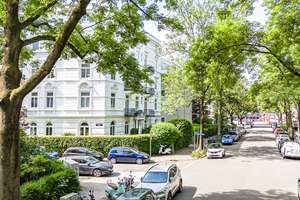 Stilvolle Altbauwohnung in Bestlage im repräsentativen Gründerzeithaus in Hoheluft-Ost – Die vollständige Adresse der Immobilie erhältst du vom Anbieter., 20251 Hoheluft-Ost, Hamburg – Vorschaubild 39