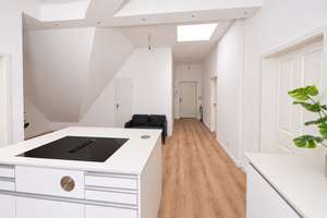 3-4 Zimmer Dachgeschosswohnung mit Balkon und Fahrstuhl – 10587 Charlottenburg, Berlin – Vorschaubild 20