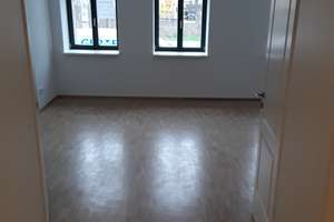Zweitbezug mit EBK, Stellplatz und Balkon: freundliche 4-Zimmer-Hochparterre-Wohnung in Leipzig – Wurznerstraße 15a, 4315 Neustadt-Neuschönefeld, Leipzig – Vorschaubild 11