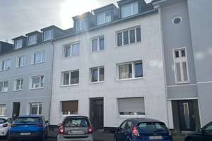 Provisionsfrei! Sanierungsbedürftige Wohnung in Köln-Dellbrück!