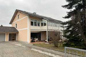 Attraktives Mehrfamilienhaus als Investitionsobjekt in Tittmoning – Traunstein (Kreis) – Vorschaubild 1