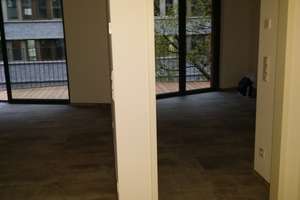 Eine schöne Etagenwohnung eventuell zu verkaufen – Eisenzahnstr 38, 10709 Wilmersdorf, Berlin – Vorschaubild 9