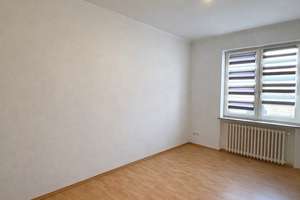 Stilvoll wohnen in Schwachhausen: Helle 3-Zimmer-Wohnung mit großer Terrasse & XXL-Garage – Schwachhauser Heerstraße 208a, 28213 Riensberg, Bremen – Vorschaubild 9