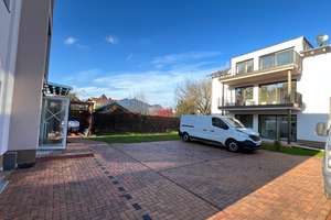 Neubau-Traum in Mahlsdorf-Süd: 5-Zimmer-Erdgeschosswohnung mit Garten und Terrasse – Die vollständige Adresse der Immobilie erhältst du vom Anbieter., 12623 Mahlsdorf, Berlin – Vorschaubild 9