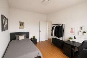3-Zimmer-Wohnung im Hinterhaus eines ehemaligen Fabrikgebäudes in zentraler Lage von Offenbach – 63067 Messehalle, Offenbach am Main – Vorschaubild 14