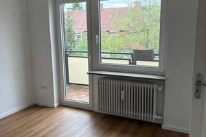 Ohne Lift--4 Zimmer Wohnung-oberstes Geschoss ,  TG mgl – Die vollständige Adresse der Immobilie erhältst du vom Anbieter., 80809 Am Luitpoldpark, München – Vorschaubild 22