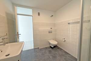 Renovierte 3 Zi-Dachgeschosswohnung mit Balkon im gepflegtem MFH – Die vollständige Adresse der Immobilie erhältst du vom Anbieter., 47839 Hüls, Krefeld – Vorschaubild 10