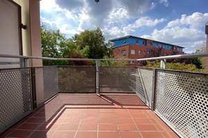Möblierte 2-Zimmer-Wohnung mit 2 Balkonen | über 4% Rendite | renoviert & vermietet – Am Rüppurrer Schloss 10, 76199 Rüppurr, Karlsruhe – Vorschaubild 3