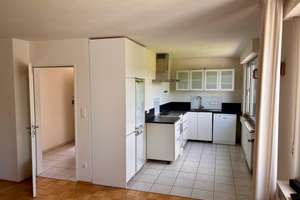 Sehr schöne Dachgeschoss-Wohnung mit tollem Ausblick in Mönchengladbach, Bettrath-Hoven – Die vollständige Adresse der Immobilie erhältst du vom Anbieter., 41066 Bettrath-Hoven, Mönchengladbach – Vorschaubild 2