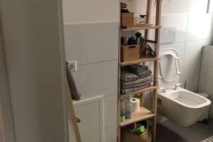 Lichtdurchflutete, sanierte 3,5-Zimmer-Maisonette-Wohnung mit Einbauküche in Stuttgart – Die vollständige Adresse der Immobilie erhältst du vom Anbieter., 70437 Zazenhausen, Stuttgart – Vorschaubild 2