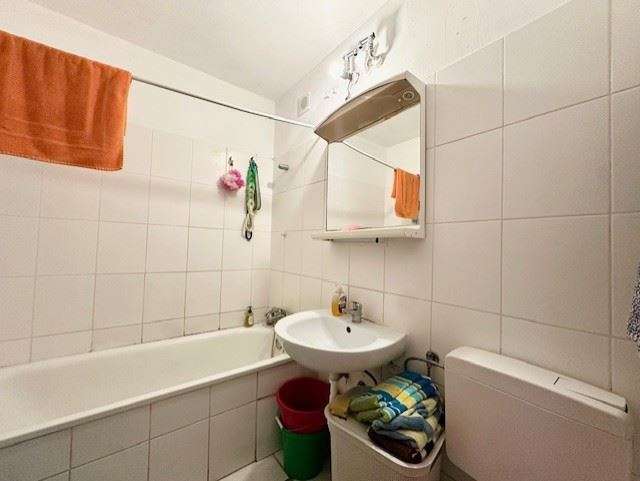 Immobilie in Dietzenbach - Top gepflegte 2-Zimmer-Wohnung mit großem Balkon & Stellplatz  - Bild 1