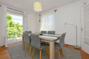Wunderschöne Wohnung mit Balkon in toller Lage in Degerloch – Die vollständige Adresse der Immobilie erhältst du vom Anbieter., 70597 Waldau, Stuttgart – Vorschaubild 12