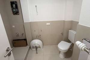 Erstbezug nach Sanierung - Helle 2 Zimmer Wohnung mit EBK und Balkon – 63069 Klinikum Offenbach, Offenbach am Main – Vorschaubild 6