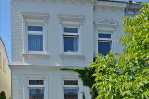 St. Jürgen, freie Wohnung mit Wintergarten und Garage mit 139m² Wfl.