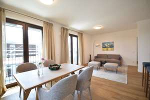 Deiker Höfe: Neubauwohnung im Erstbezug mit Einbauküche und Südbalkon! – Am Hain 53, 40468 Stockum, Düsseldorf – Vorschaubild 2