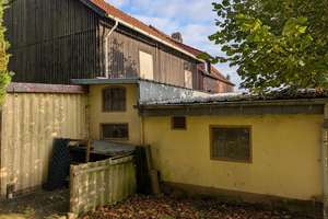 Idyllisch gelegenes EFH mit großem Grundstück und viel Nebenfläche!
Für Handwerker! – Die vollständige Adresse der Immobilie erhältst du vom Anbieter., 26919 Brake (Unterweser) – Vorschaubild 23