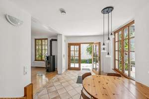 ++Charmantes Immobilien-Ensemble mit vielfältigen Nutzungsmöglichkeiten in Heddernheim++ – 60439 Heddernheim, Frankfurt am Main – Vorschaubild 6