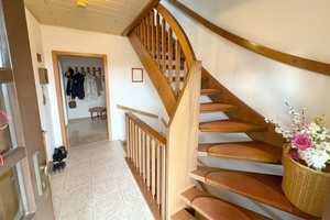Schönes EFH, 7 Zi., 216 m² Wfl. mit Balkon und Terrasse in Brahmenau zu verkaufen – Greiz (Kreis) – Vorschaubild 5