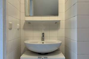 helle 1 Zimmer DG-Wohnung im Herzen von Essen-Werden – Körholzstr. 5-7, 45239 Werden, Essen – Vorschaubild 9
