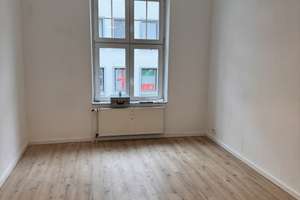 Teilrenovierte Altbauwohnung mit Balkon - guter Grundriss – Petersstrasse 25, 47798 Stadtmitte, Krefeld – Vorschaubild 3