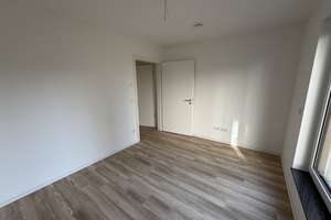 Neuwertige Gartenwohnung mit Terrasse und Gartenanteil in Köln-Marienburg – Sinziger Str. 11a, 50968 Marienburg, Köln – Vorschaubild 7