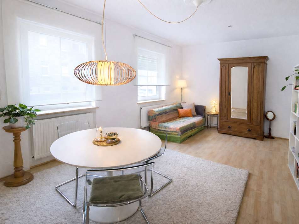 8 OG Links Wohnzimmer