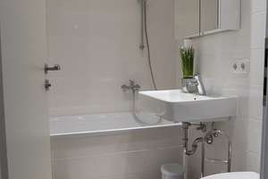 **ALL INCLUSIVE, FULLY FURNISCHED, CENTRALLY LOCATED**- GIESING – Schlierseestraße 3, 81541 Obergiesing, München – Vorschaubild 11
