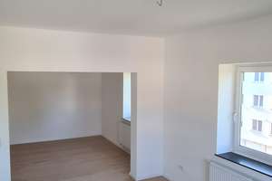 Großzügige Altbauwohnung mit Balkon und Wannenbad – Fürstenstraße 26, 51065 Buchheim, Köln – Vorschaubild 15